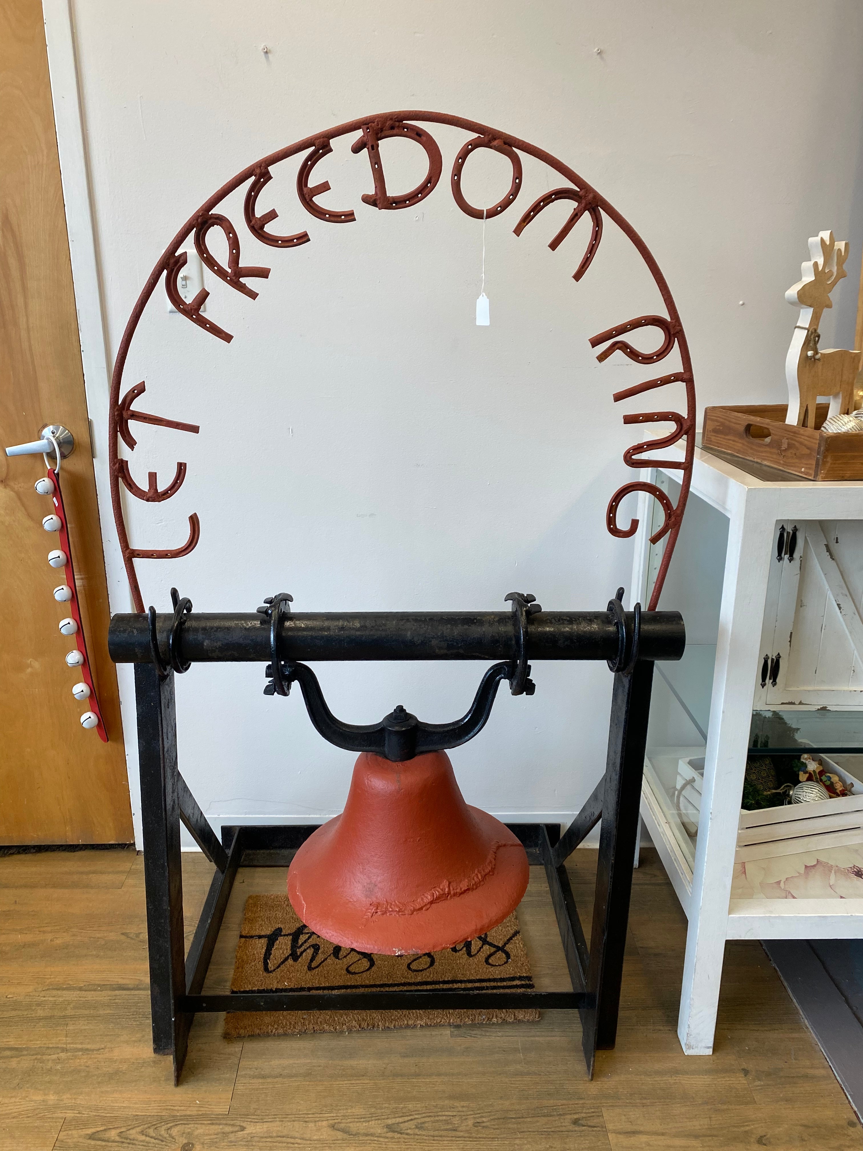 “Let freedom ring” solid cast iron decorative bell
